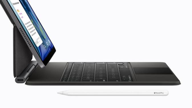 iPad Air M4 dengan Magic Keyboard dan Apple Pencil Pro. (Doc: Apple)