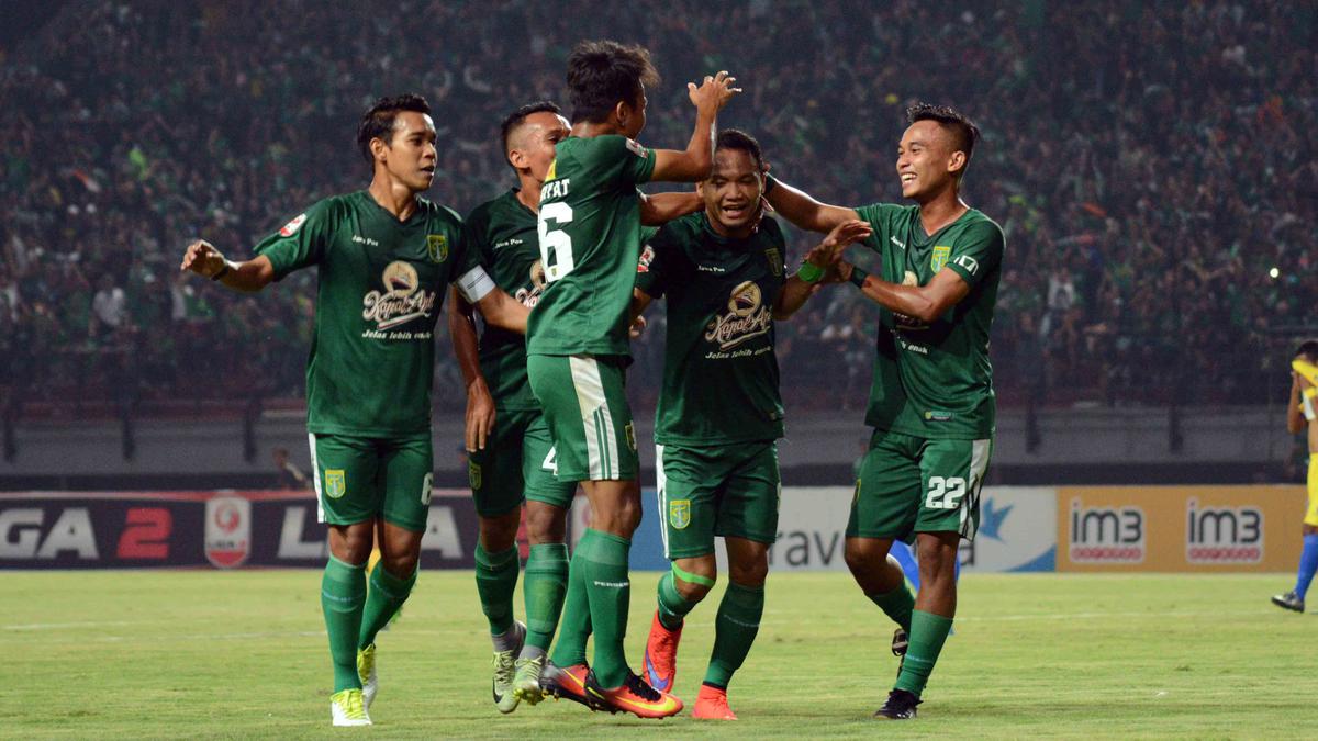 Super League: Era Baru Sepak Bola Indonesia Dimulai dengan Duel Persebaya Kontra PSIM dan Regulasi Pemain Asing yang Revolusioner.