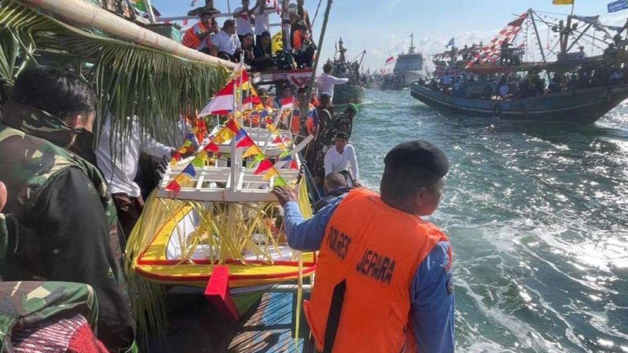 Lomban Kupatan Jepara Dipercantik, Bupati Witiarso Targetkan Wisatawan Asing Makin Banyak Berdatangan