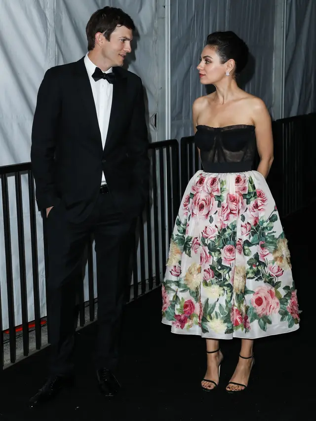 [Fimela] Mila Kunis dan Ashton Kutcher