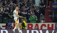 Winger Timnas Jerman Florian Witz mencetak gol pertama saat melawan Skotlandia di laga pembuka Euro 2024 di stadion Allianz Arena, Sabtu (15/6/2024)