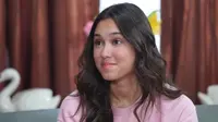 Live Streaming SCTV Sinetron Love Story The Series Dibintangi Yasmin Napper, Episode Ke-108, Rabu 31 Maret 2021 Pukul 20.15 WIB