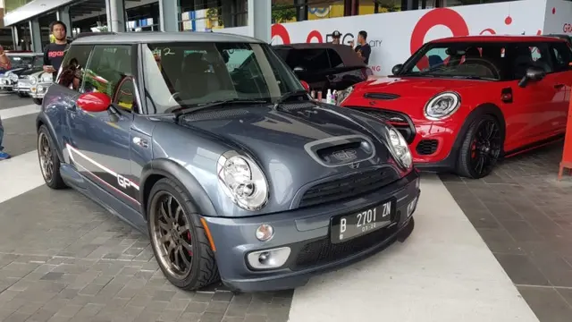Mobil MINI