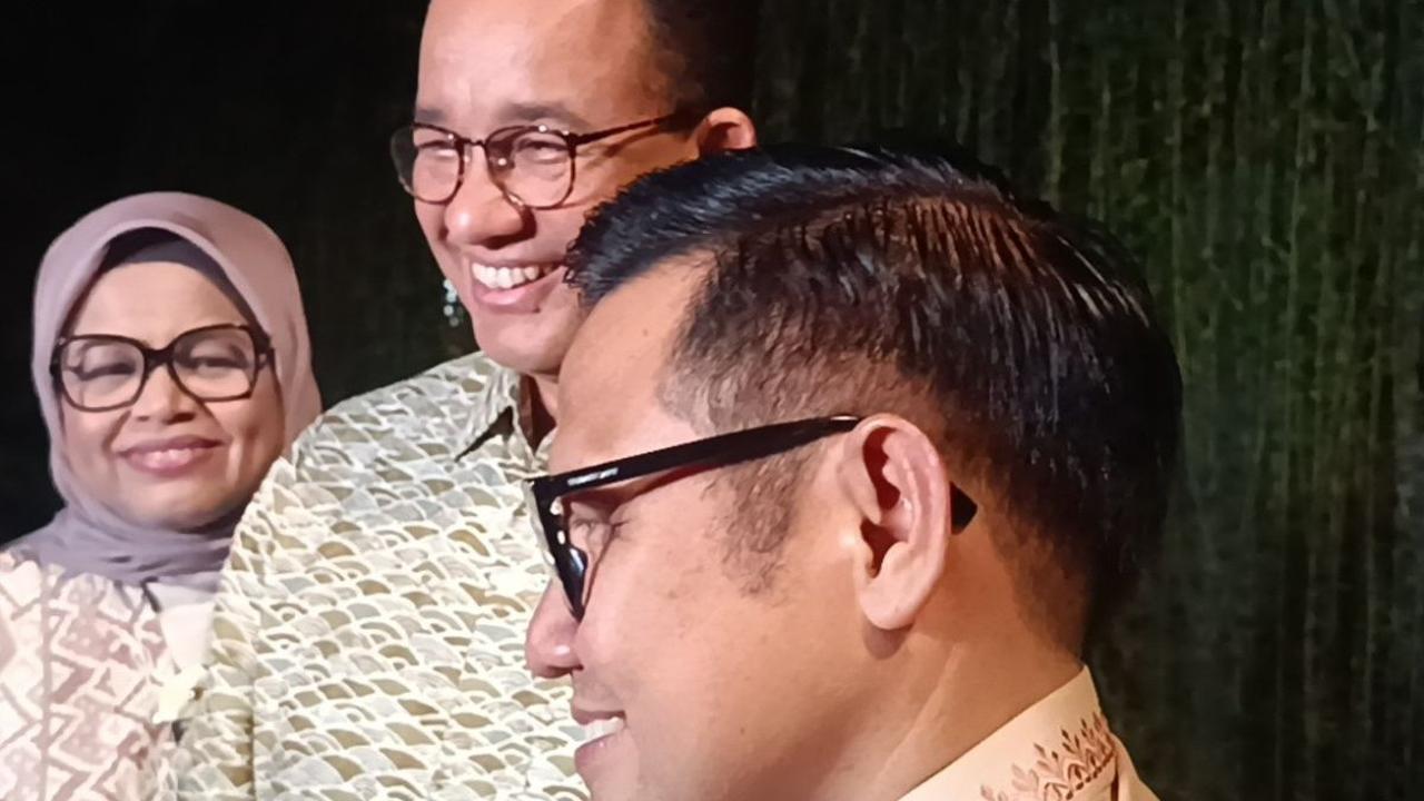 Menanggapi itu, Ketua Umum PKB Abdul Muhaimin Iskandar (Cak Imin) mengungkapkan, bahwa ia dan Anies saat ini masih menunggu keputusan Mahkamah Konstitusi (MK) terkait sengketa Pilpres 2024.