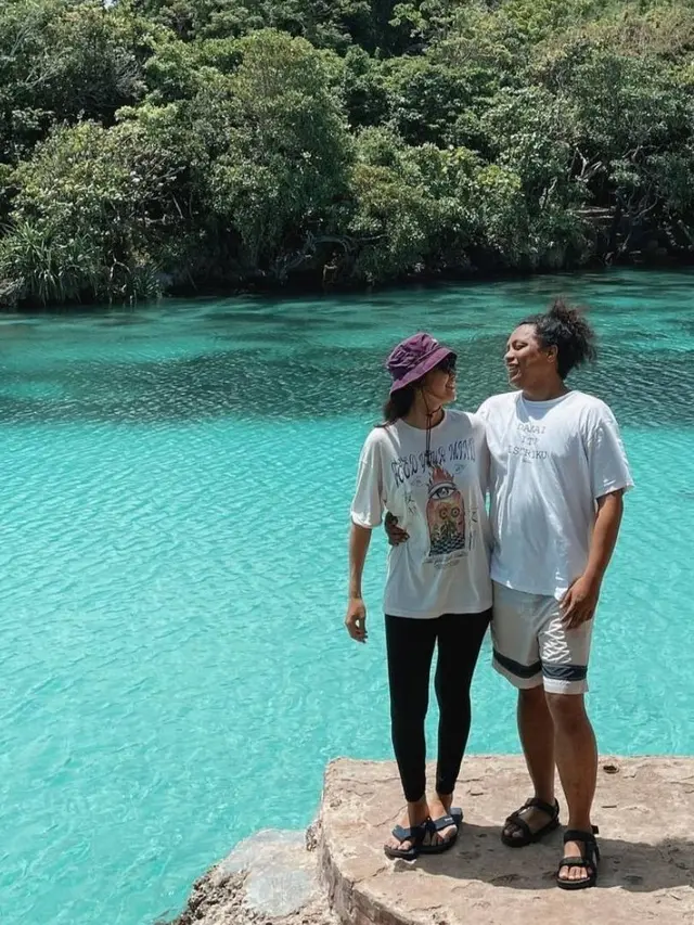 Arie Kriting dan INdah Permatasari