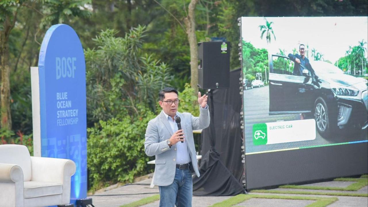 Menurut Saidiman, RK memiliki basis dukungan elektoral yang kuat di Jawa Barat, sehingga mampu menambal kelemahan Ganjar di Tanah Pasundan itu.<br>