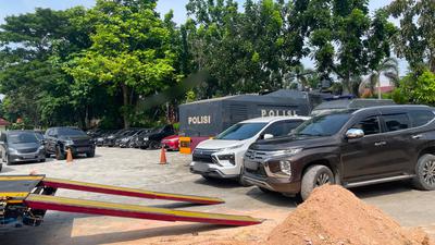 KPK Sita Pajero Sport Istri Kedua Bupati Kuansing, Ada Kaitan dengan Kasus Lelang Jabatan