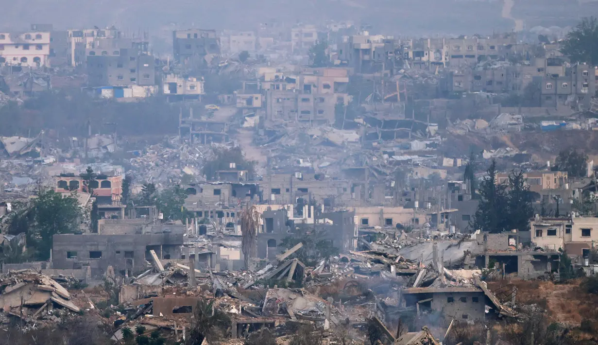 Jumlah korban secara keseluruhan, sejak dimulainya perang pada 7 Oktober 2023, sedikitnya ada 53.339 warga Palestina tewas dan 121.034 lainnya terluka. (Menahem KAHANA/AFP)