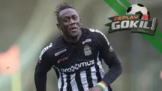 Gelandang Charleroi, Amara Baby mencetak gol spektakuler seperti yang pernah dilakukan oleh Roberto Carlos kala membela Real Madrid dan pelanggaran kasar yang membuat hidung lawan berdarah.