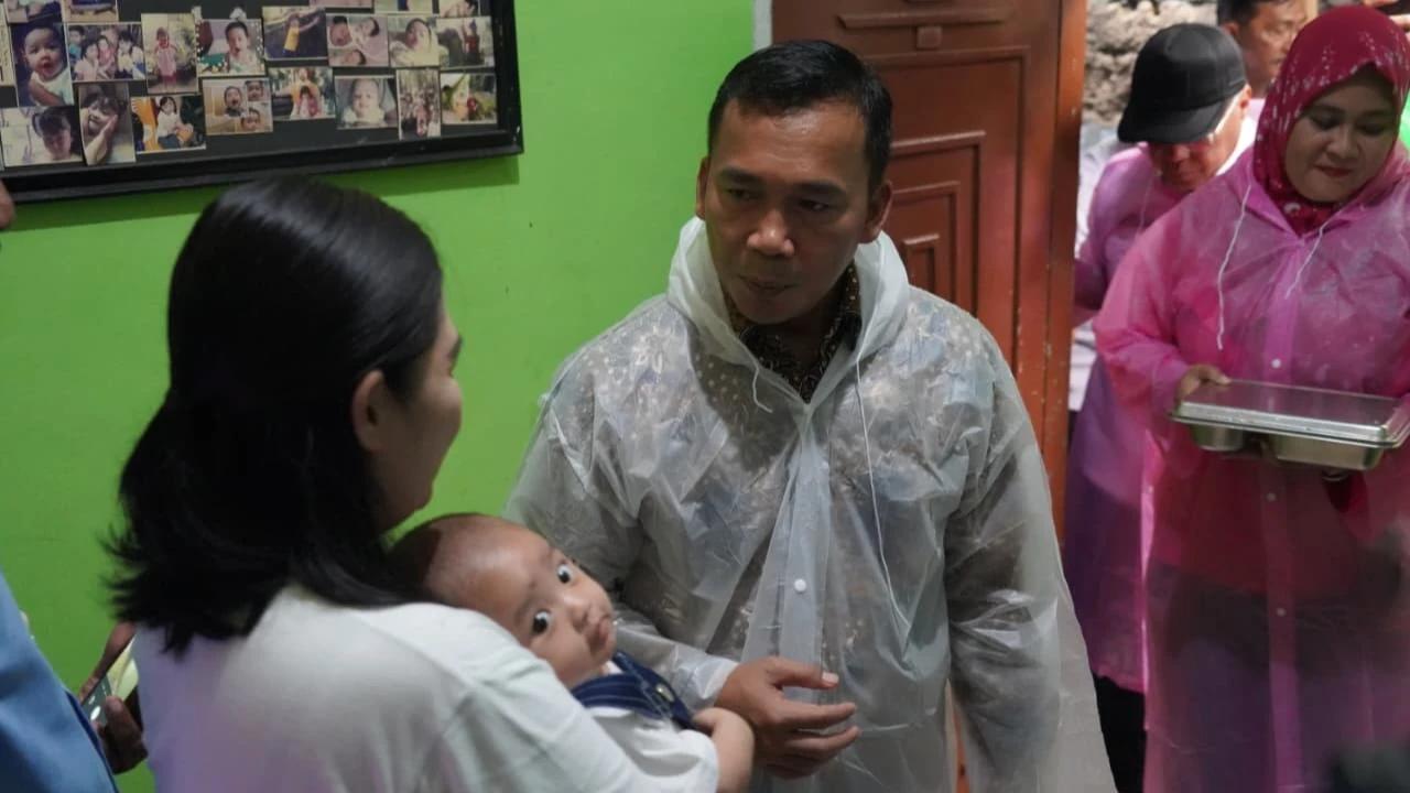 FOTO: Menteri Wihaji Tinjau Program Makanan Bergizi Gratis Bagi Ibu dan Balita