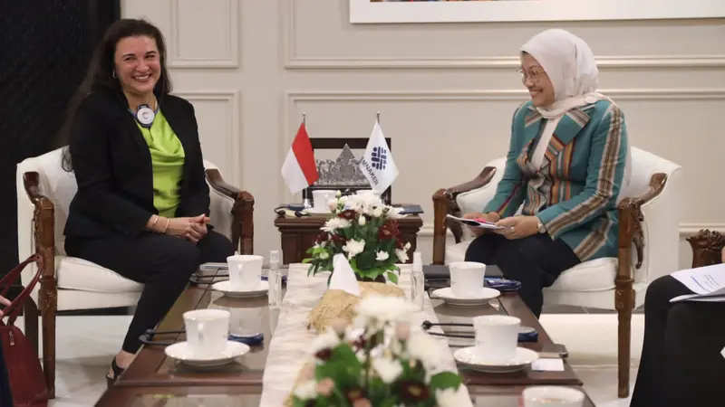 Menaker Ida Fauziyah Minta ILO Realisasikan Program Pekerjaan Layak bagi Indonesia