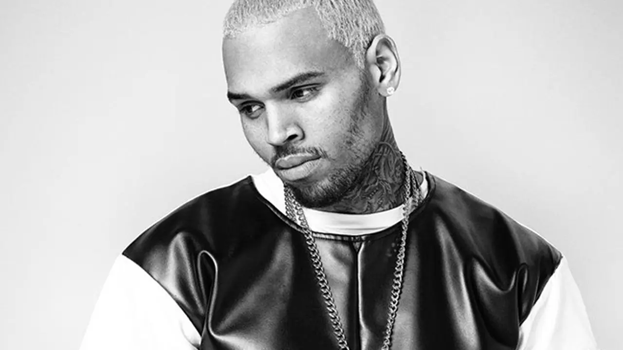 Rihanna Bikin Chris Brown Tak Bisa Mencintai Wanita Lain