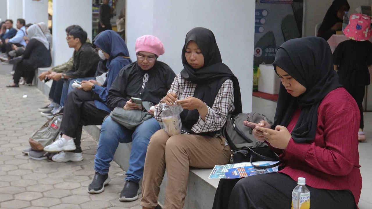 FOTO: Job Fair Jakarta Dipadati Pencari kerja