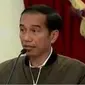Tidak Hanya Jokowi, Syahrini Juga Gaya Gunakan Bomber Jacket