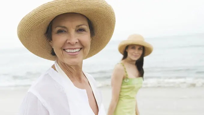 (c) shutterstock.com