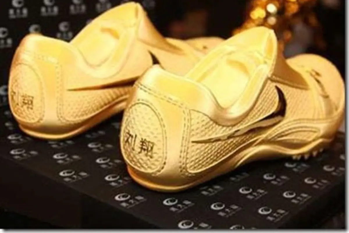 8 Sepatu Olahraga Pria Termahal Sejagat, Ada yang Rp 2,75 Miliar!