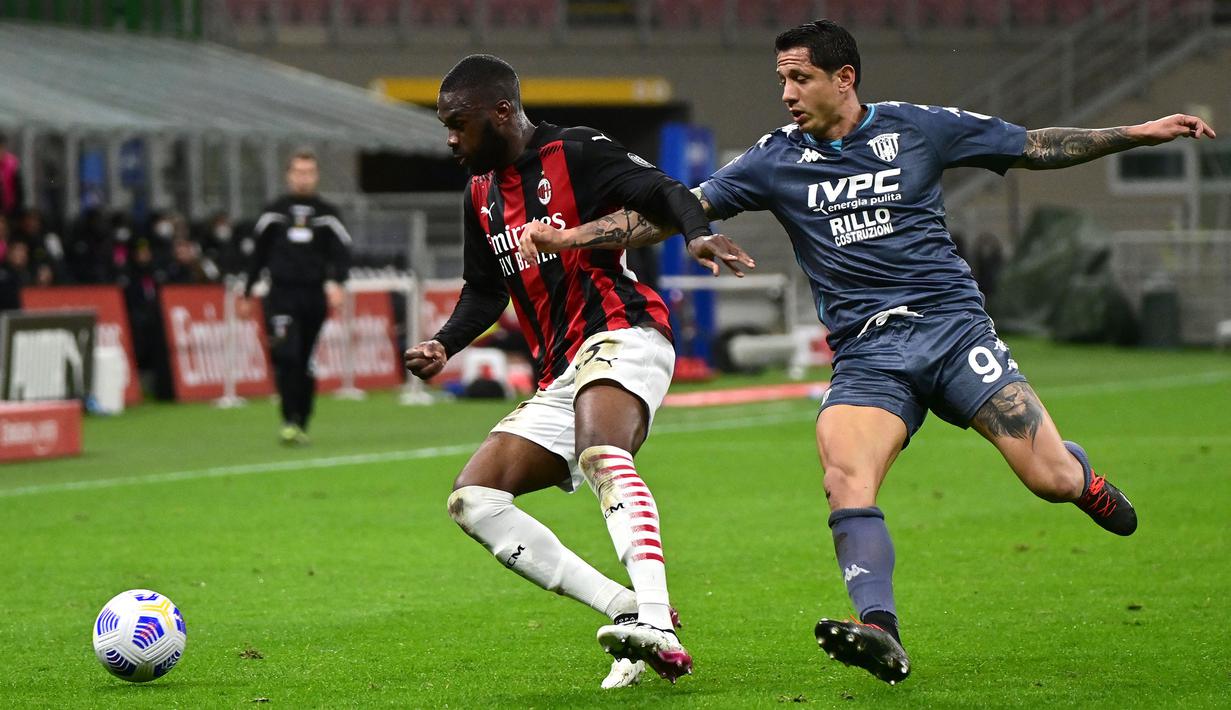 Seperti diketahui, Barba terakhir membela FC Sion di Swiss sebelum menjadi agen bebas pada awal Juli lalu. Ia juga pernah merumput bersama Real Valladolid (Spanyol) dan VfB Stuttgart (Jerman). (AFP/Miguel Medina)