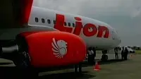 Lion Air membantah tiga orang tertangkap gunakan narkoba adalah pegawainya hingga pengamanan jelang perayaan Natal.
