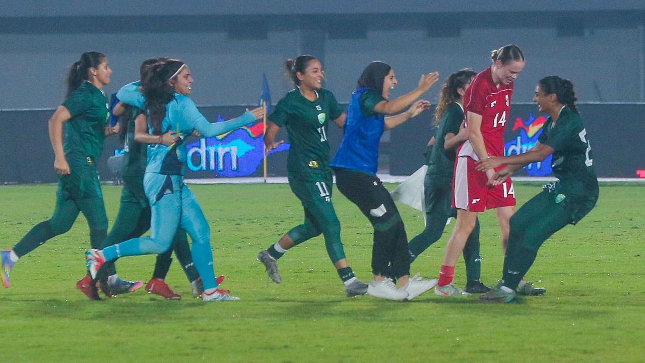 FOTO: Kalah dari Pakistan, Peluang Timnas Putri Indonesia ke Piala Asia 2026 Menipis