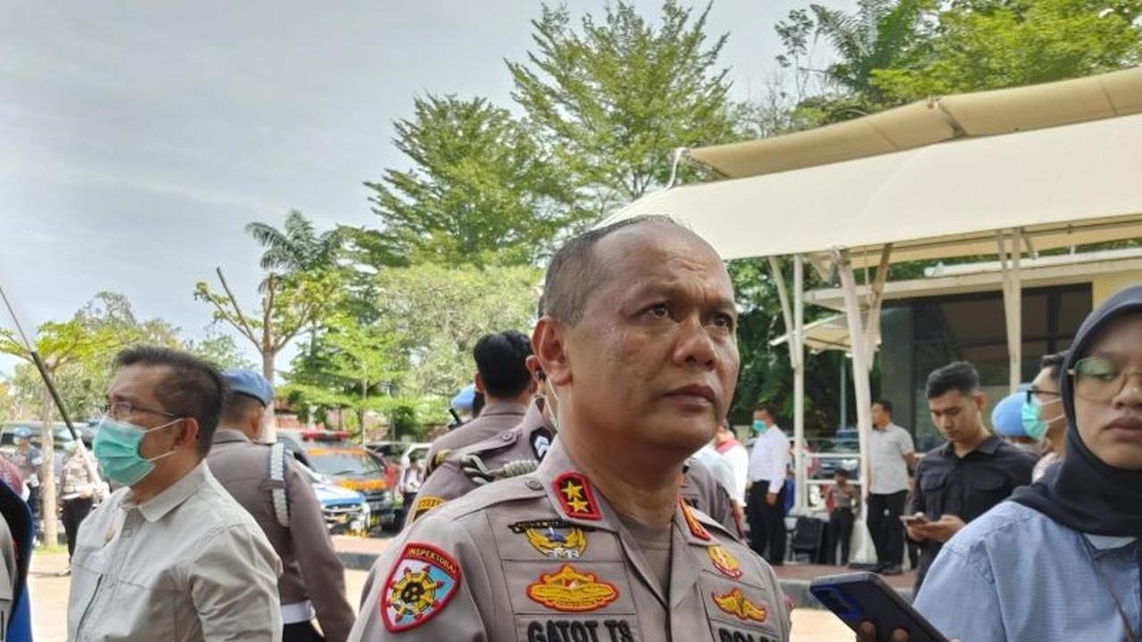 Kapolda Sumbar Tegaskan Tak Ada Libur bagi Polri dalam Penanganan Bencana Sumbar