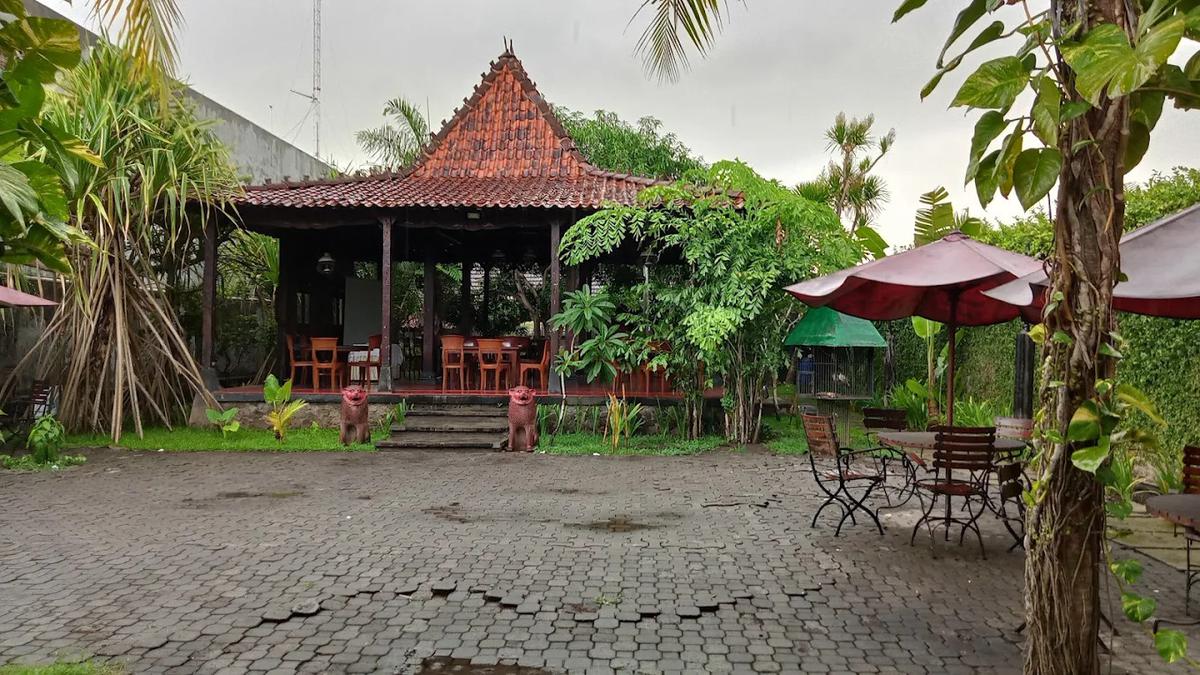 12 Rekomendasi Tempat Makan Enak dan Terlaris di Jalan Magelang Arah Jogja 2025