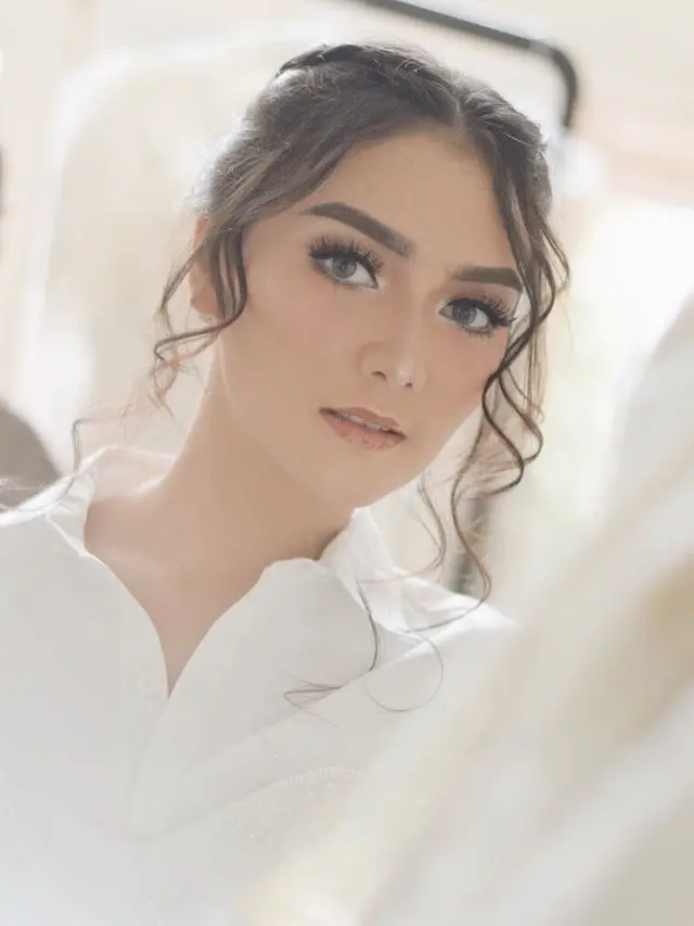 [Bintang] Dari Kasual Sampai Glamor, Intip 6 Gaya Rambut Citra Kirana yang Modern Kekinian