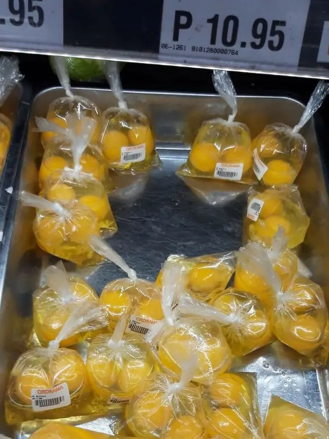 7 Potret Kemasan Makanan Nyeleneh Sekaligus Tak Berguna