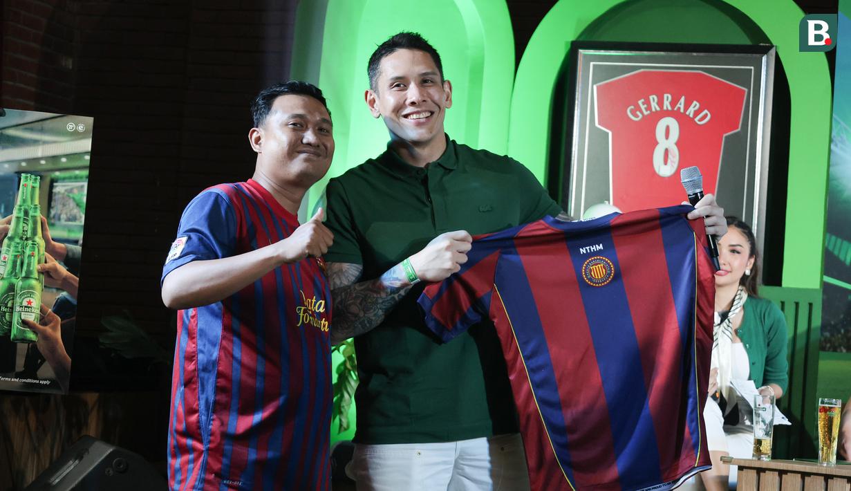 Tidak hanya sendiri, Ganindra Bimo juga akan mengajak tujuh suporter sepak bola Indonesia untuk menonton langsung di Puskas Arena, Budapest yang akan berlangsung pada 30 Mei 2026 mendatang. (Bola.com/Abdul Aziz)