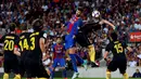 Barcelona harus puas bermain imbang 1-1 kontra Atletico Madrid dalam laga pekan kelima La Liga Spanyol musim ini yang berlangsung di Camp Nou, Kamis (22/9/2016) dini hari WIB. (Reuters/Albert Gea)