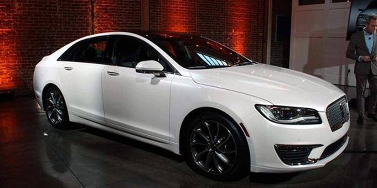 2017 Lincoln MKZ