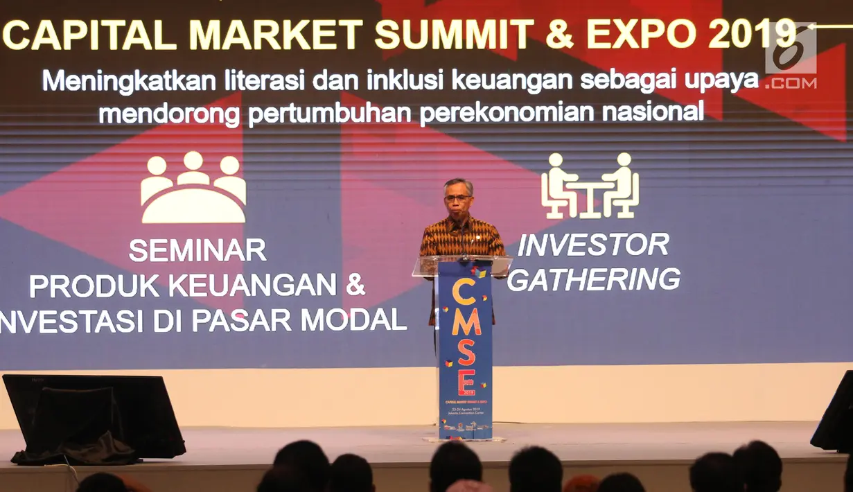 Ketua OJK Wimboh Santoso memberi sambutan saat CMSE 2019, Jakarta, Jumat (23/8/2019). CMSE 2019 adalah salah satu komitmen OJK dan SRO yakni Bursa Efek Indonesia, Kliring Penjaminan Efek Indonesia, dan Kustodian Sentral Efek Indonesia, untuk meningkatkan peran pasar modal.(Liputan6.com/Angga Yuniar)