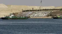 Terusan Suez (AP)