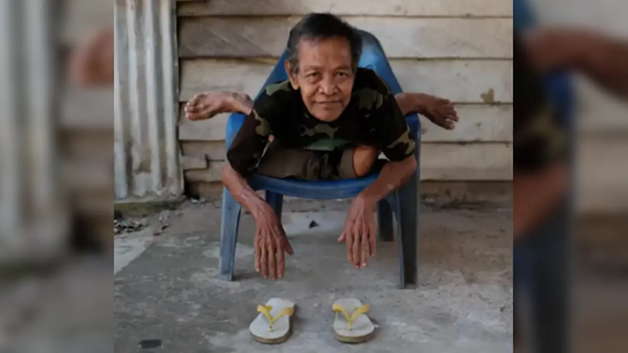 Mbah Berbadan Lentur dari Indonesia yang Hebohkan Dunia