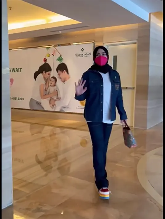 Melly Goeslaw (Instagram/melly_goeslaw)