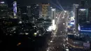 Ratusan ribu pengunjuk rasa memadati jalan-jalan utama di pusat Kota Seoul, Korea Selatan, Sabtu (3/12). Mereka berunjuk rasa untuk keenam kalinya, menuntut pengunduran diri Presiden Park Geun-hye yang terseret skandal nepotisme. (AFP/Kim Hong-Ji/Pool)