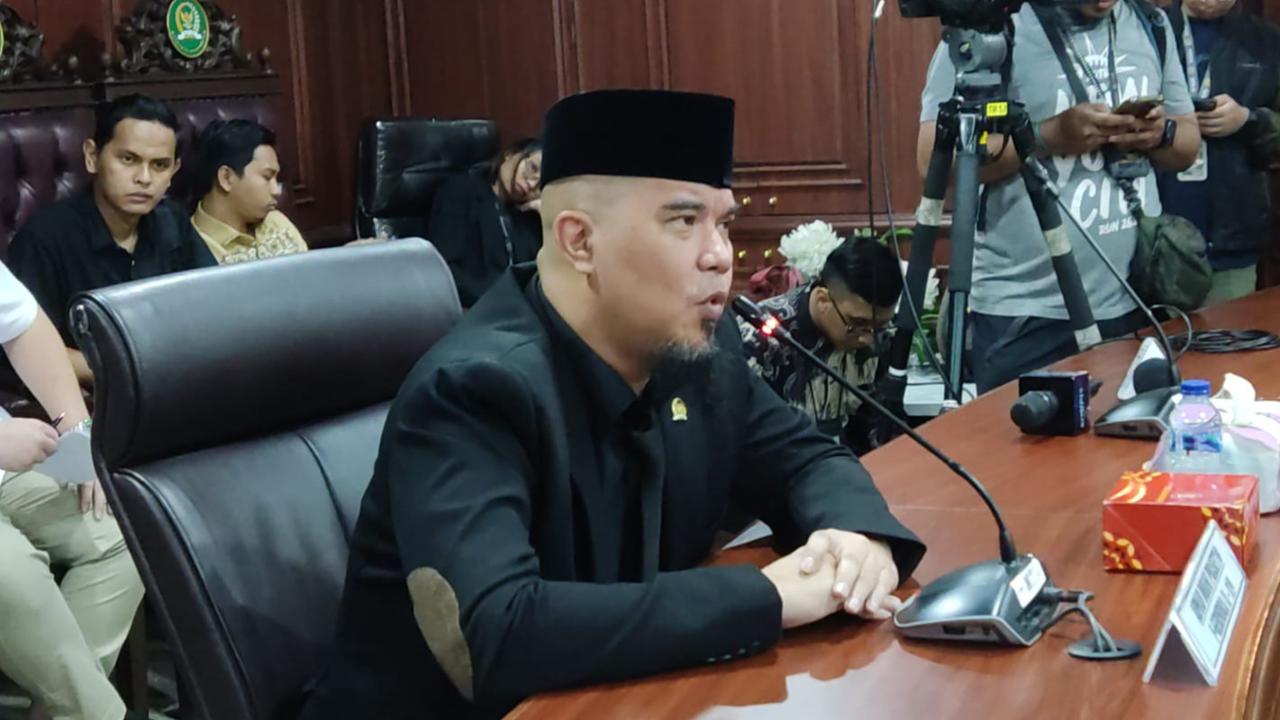 Soal Naturalisasi dan Laporan Rayen Pono, Ahmad Dhani Bantah Suruh Kumpul Kebo hingga Slip of the Tounge