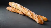 How to make homemade baguette. (Photo: cookie_studio/Freepik)