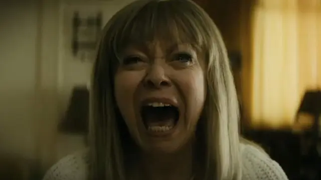 Lorna Moody diperankan Jacki Weaver. (Foto: Dok. IMDb/ Screen Gems)
