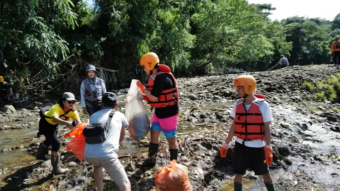 1,35 Ton Sampah Sungai Ciliwung Terkumpul dalam Sehari, Bagaimana Nasib Target Zero Waste 2030?