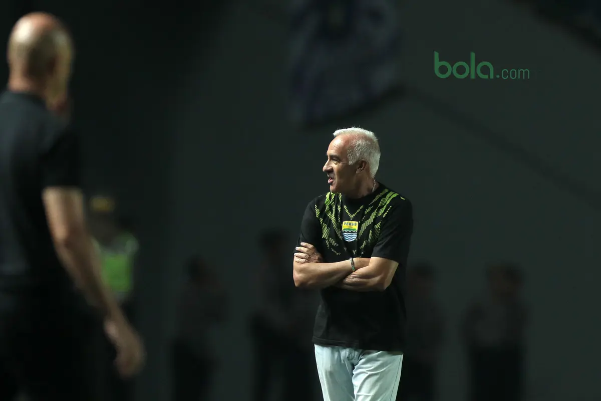 Persib Bandung, Mitra Kukar, Liga 1 Indonesia, Bola.com