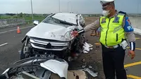 Kondisi Mitsubishi Pajero Sport yang menewaskan Vanessa Angel dan suaminya dalam kecelakaan di Tol Nganjuk. (Twitter)