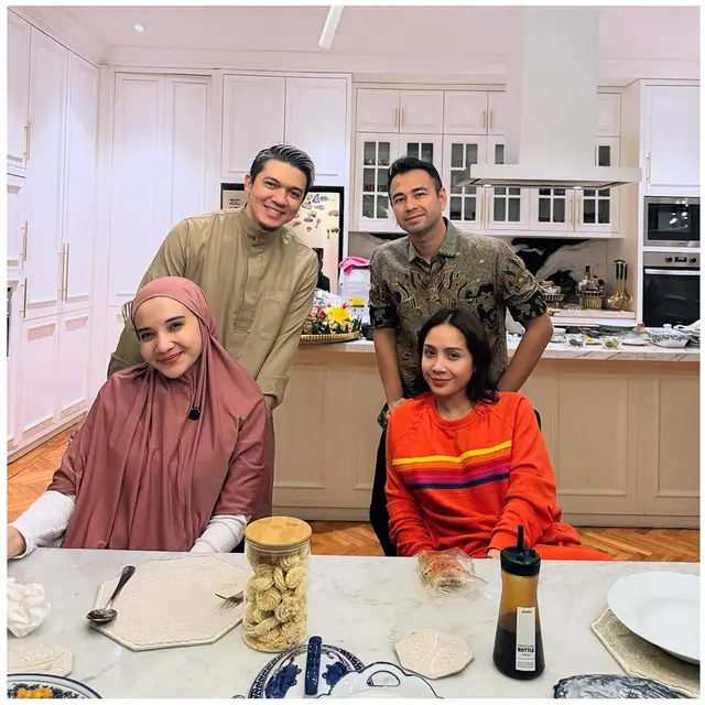 Potret 8 Artis Sahur Bareng Raffi Ahmad Selama Ramadhan 2025, Penuh Keakraban