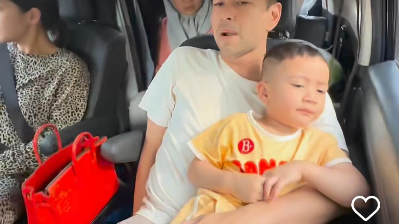Kegiatan Raffi Ahmad Sebelum 'Wamil', Perdana Antar Rayyanza ke Sekolah Bareng Nagita & Main sama Baby Lily