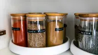 Jangan Asal Simpan! Ini Deretan Toples Bumbu Dapur yang Bantu Bahan Masakan Lebih Awet