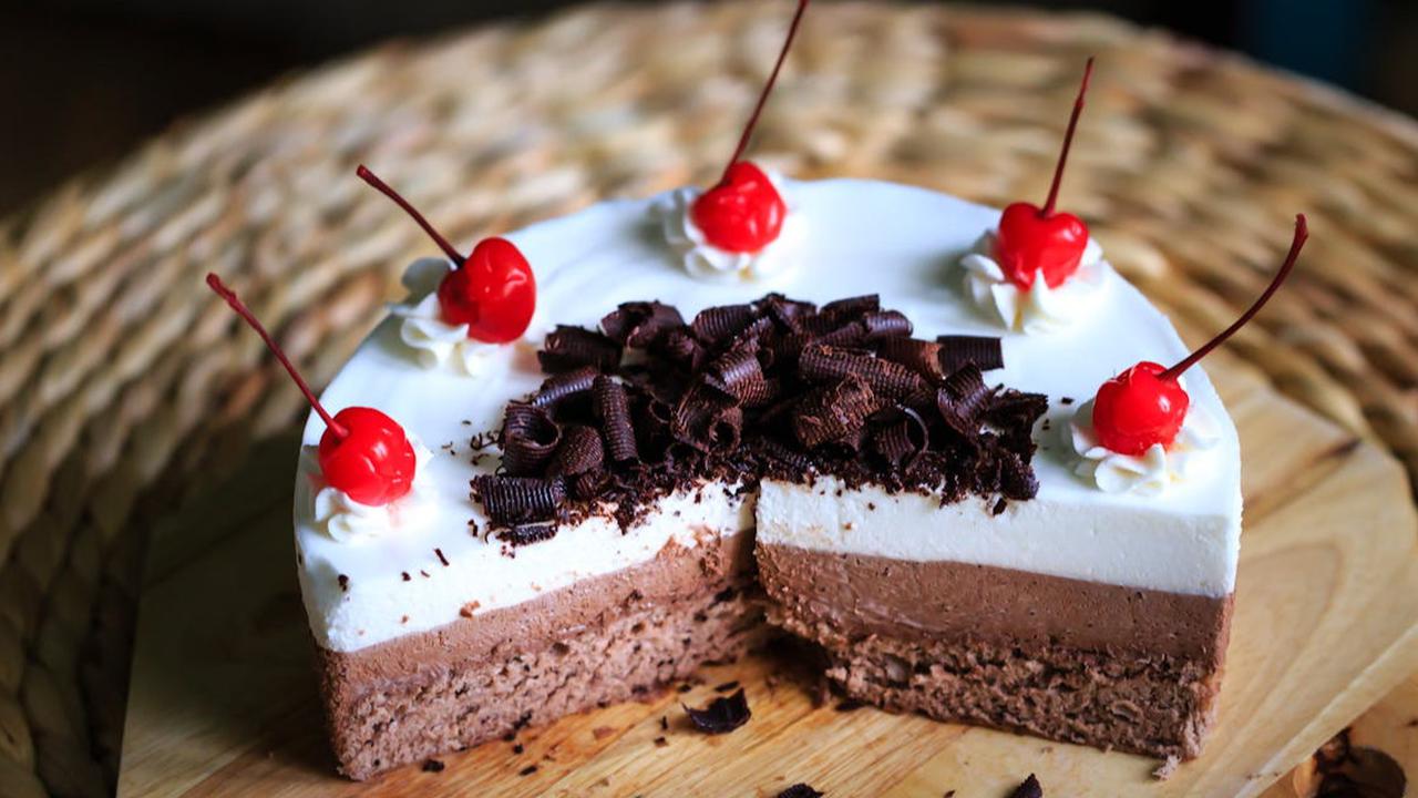 Ternyata Ini Rahasia Kue Supaya Tetap Lembap dan Lezat Meski Sudah Dipotong