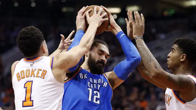 Steven Adams