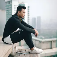 (Instagram/dennysumargo)