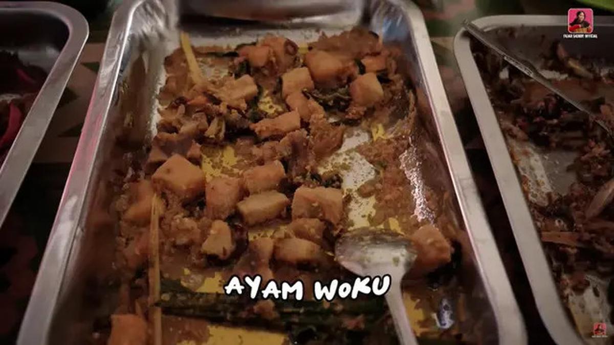 7 Potret Warung Sederhana Fajar Sadboy di Jakarta, Jual Makanan Khas Gorontalo