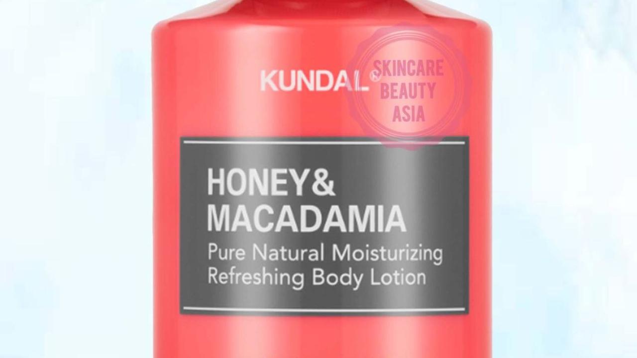 2. Kundal Moisture Body Lotion Baby Powder<br>