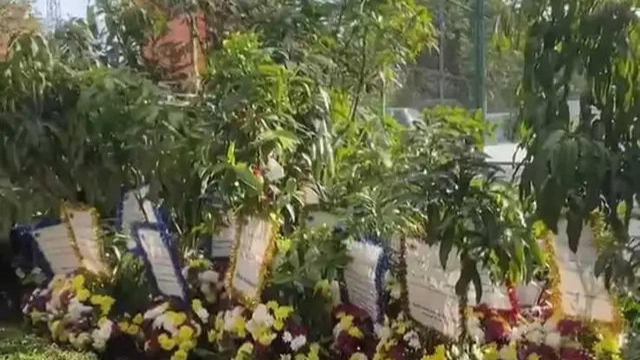 Kado Unik di Pernikahan Putri Karlina Menantu Dedi Mulyadi, Bukan Karangan Bunga